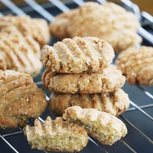 Whole wheat, coconut and orange cookies (eggless recipe)