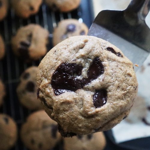 Whole wheat chocolate chunk cookies (butterless)