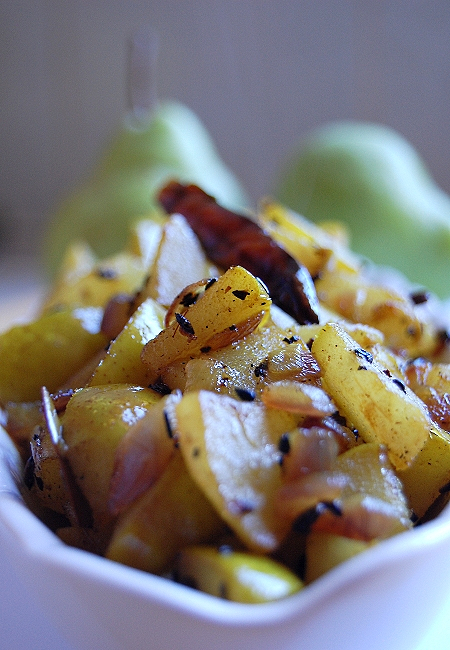 Pear bhaji